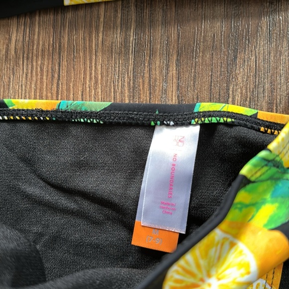 Lemon two piece Bikini - Picture 5 of 6